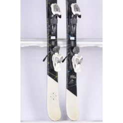 Kinder Ski's VOLKL WALL Jr. FREESTYLE, TWINTIP + Marker 7.0 -Thirtytwo || Atomic || Salomon Winkel kinder ski s volkl wall jr freestyle twintip marker 7 0.jpg 1