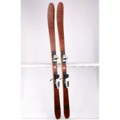 Nieuwe Freeride Ski's XQZT FREETOUR 2019 HANDMADE LIMITED, CARBON, BAMBOO, VDS Tape + Marker Squire 11 ( NIEUW ) -Thirtytwo || Atomic || Salomon Winkel nieuwe freeride ski s xqzt freetour 2019 handmade limited carbon bamboo vds tape marker squire 11 nieuw.jpg 5