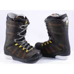 Nieuwe Snowboard Schoenen THIRTYTWO LASHED, Black/orange/yellow ( NIEUWE )