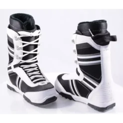 Nieuwe Snowboard Schoenen THIRTYTWO LASHED, White/black/grey ( NIEUWE ) -Thirtytwo || Atomic || Salomon Winkel nieuwe snowboard schoenen thirtytwo lashed white black grey nieuwe.jpg 4