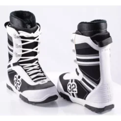 Nieuwe Snowboard Schoenen THIRTYTWO LASHED, White/black/grey ( NIEUWE ) -Thirtytwo || Atomic || Salomon Winkel nieuwe snowboard schoenen thirtytwo lashed white black grey nieuwe.jpg 6