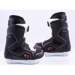 Nieuwe Snowboard Schoenen THIRTYTWO WOMEN'S LOCK BOA, BOA-technology, Black/pink ( NIEUWE ) -Thirtytwo || Atomic || Salomon Winkel nieuwe snowboard schoenen thirtytwo women s lock boa boa technology black pink nieuwe.jpg 1