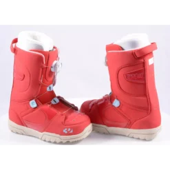 Nieuwe Snowboard Schoenen THIRTYTWO WOMEN'S STW BOA, BOA-technology, Red ( NIEUWE )