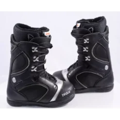 Nieuwe Snowboard Schoenen THIRTYTWO WOMEN'S VELA, Black/silver ( NIEUWE ) -Thirtytwo || Atomic || Salomon Winkel nieuwe snowboard schoenen thirtytwo women s vela black silver nieuwe.jpg 1