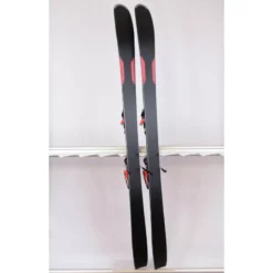 Ski's DYNASTAR LEGEND X84 Konect 2019, Woodcore + Look 12 DUAL WTR ( TOP Staat ) -Thirtytwo || Atomic || Salomon Winkel ski s dynastar legend x84 konect 2019 woodcore look 12 dual wtr top staat.jpg 3