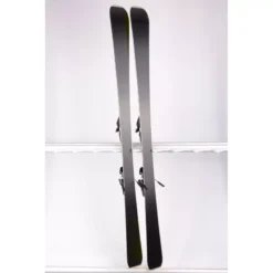 Ski's HEAD SHAPE SX 2020, GRAPHENE, Woodcore SW Construction, ERA 3.0, Grip Walk + Tyrolia PR11 -Thirtytwo || Atomic || Salomon Winkel ski s head shape sx 2020 graphene woodcore sw construction era 3 0 grip walk tyrolia pr11.jpg 3