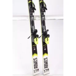 Ski's HEAD WORLDCUP REBELS I.SLR 2020, BLACK/white, Grip Walk + Head PR 11 -Thirtytwo || Atomic || Salomon Winkel ski s head worldcup rebels i slr 2020 black white grip walk head pr 11 top staat.jpg 2