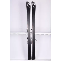 Ski's MOVEMENT VIBE, Light Rocker 8 + Marker 12 -Thirtytwo || Atomic || Salomon Winkel ski s movement vibe light rocker 8 marker 12.jpg 3